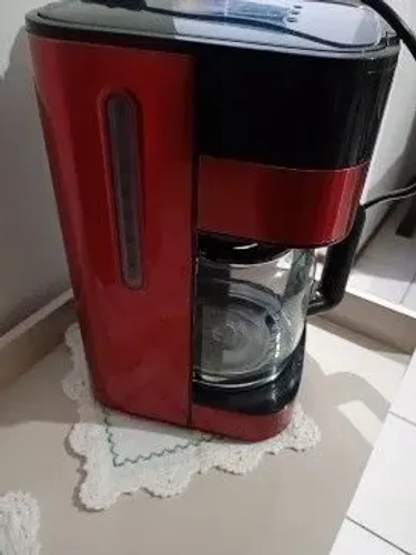 Cafeteira da Philco digital com preparo de café com horário programado