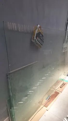 Vidro 10mm de fachada 1.48x2.65,5