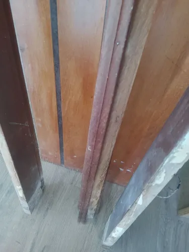 Vendo Portal ipê com porta.