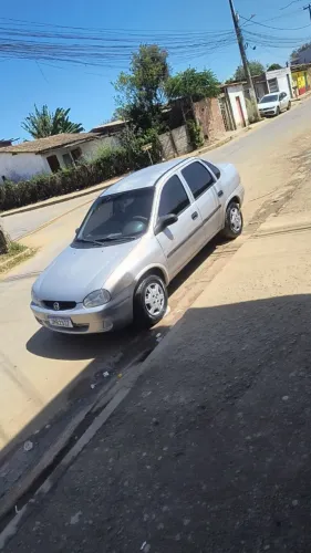 Chevrolet Corsa Sedan 1.0 MPFI 8V 71cv 4P 2004