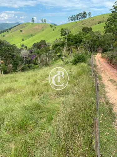 Sítio Produtivo e Privativo em Redenção da Serra (SP) Fim de Estrada