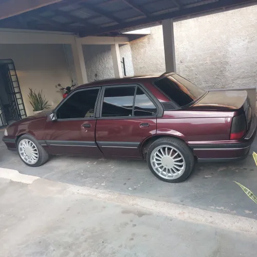 Chevrolet Monza Classic SE 2.0 /mpfi E EFI 2P E 4P 1992