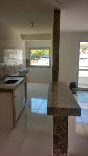 Alugo apto fino acabamento 