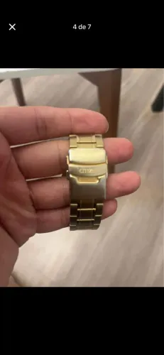 citizen quartz chronograph dourado