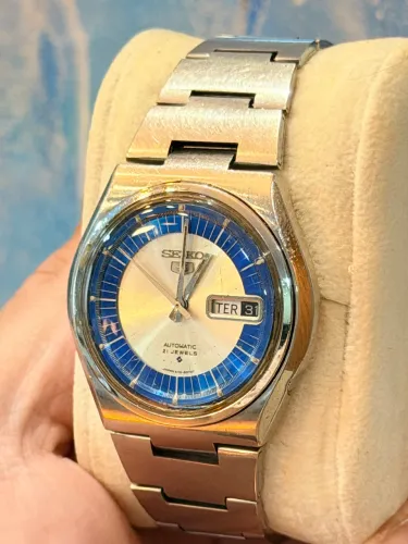 Vende-se Seiko 5 - 6119-8500