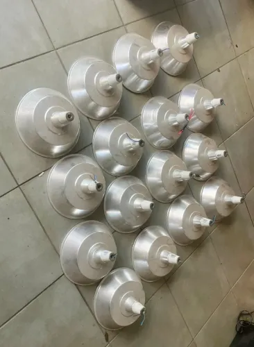 Kit com 4 Pendentes estilo Industrial / Luminária - Com lâmpadas Led!