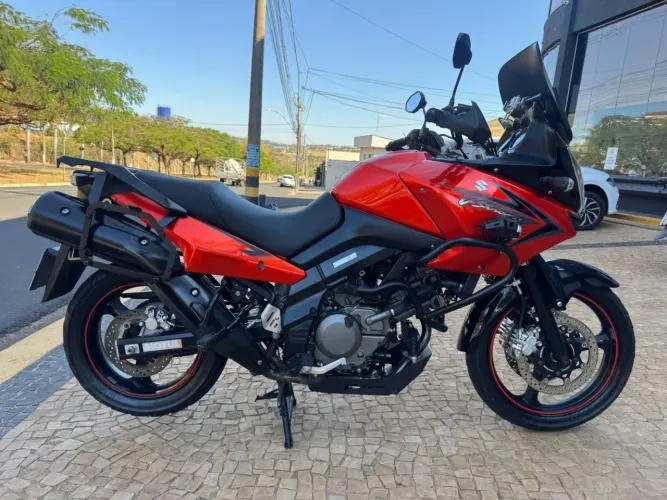 SUZUKI DL 650 VSTRON