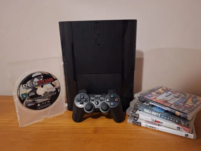 Playstation 3 Super Slim