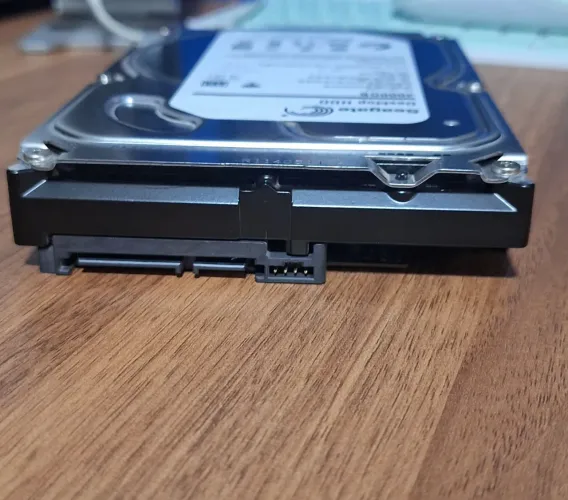 HD Interno SEAGATE 4 terabyte 