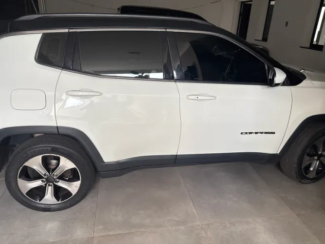 Jeep Compass Longitude 2.0 4X4 Dies. 16V Aut. 2017