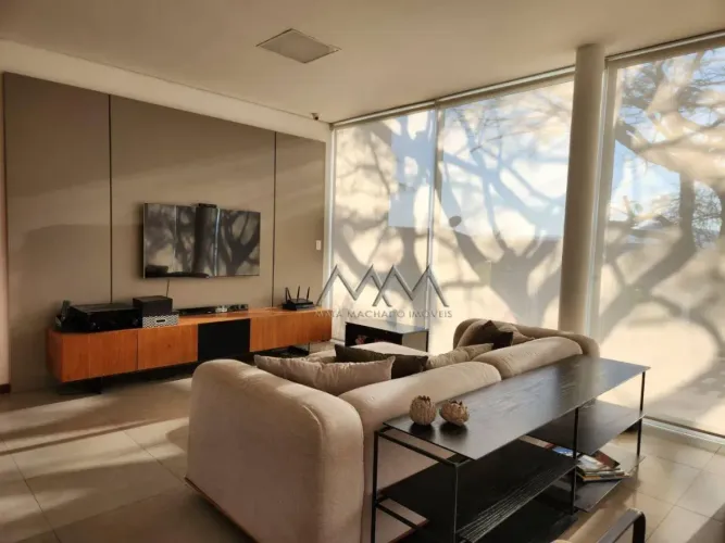 Casa à Venda no Condomínio Vila do Ouro | 539,75 m² - 4 quartos