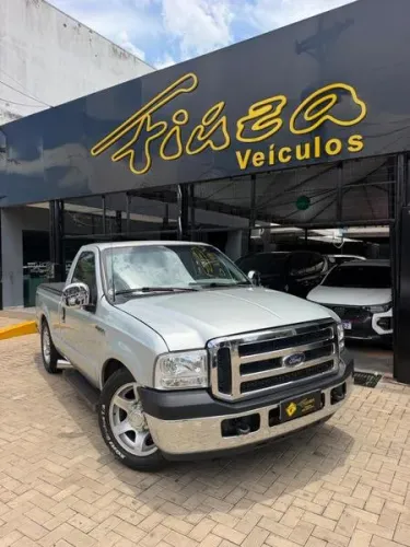 Ford F-250 XLT 4.2 TB Diesel 2005