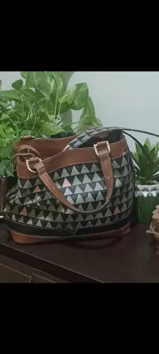 Bolsa Schutz