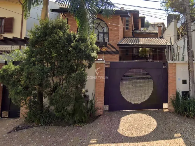 CASA COM 3 SUÍTES NO BAIRRO JARDIM DAS PAINEIRAS EM CAMPINAS/SP