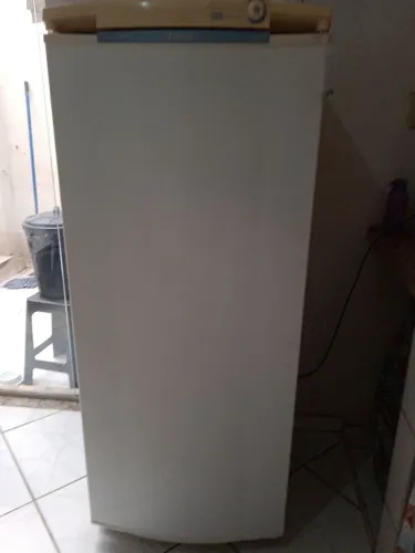Geladeira Consul , modelo antigo, 340 L