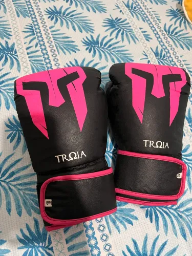 Luva de Muay Thai