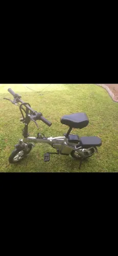Bike elétrica muito nova