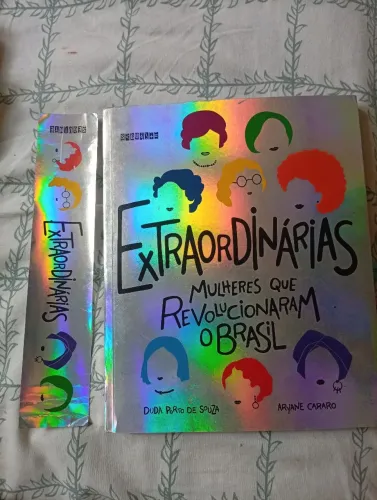 Livro "Extraordinárias mulheres que revolucionaram o Brasil"