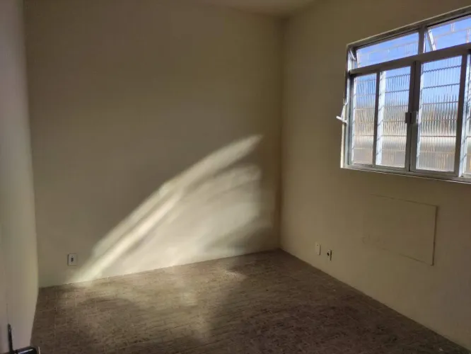 Casa para alugar, Bangu, 1 quarto, 1 banheiro, área de serviço, 40 m²