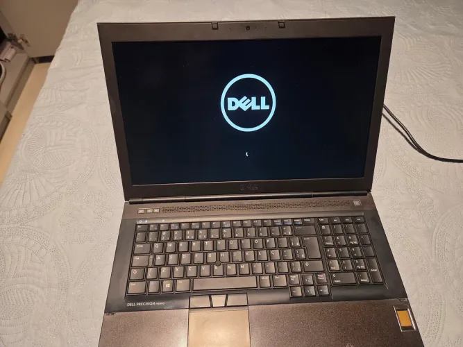 Dell M6800 precision