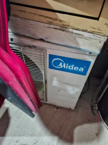 AR CONDICIONADO MIDEA 9000 BTUS