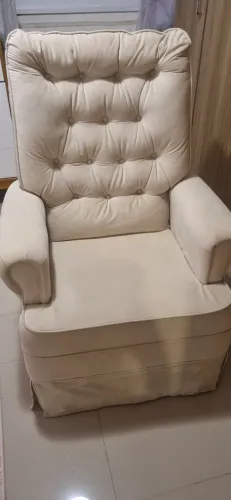 Poltrona de Amamentação 