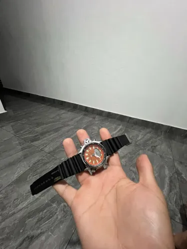 Relógio Citizen Aqualand Clássico Laranja