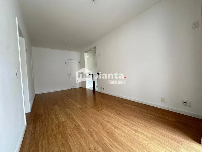 Apartamento 2 quartos para alugar em Florianópolis, Estreito, com suíte e vaga
