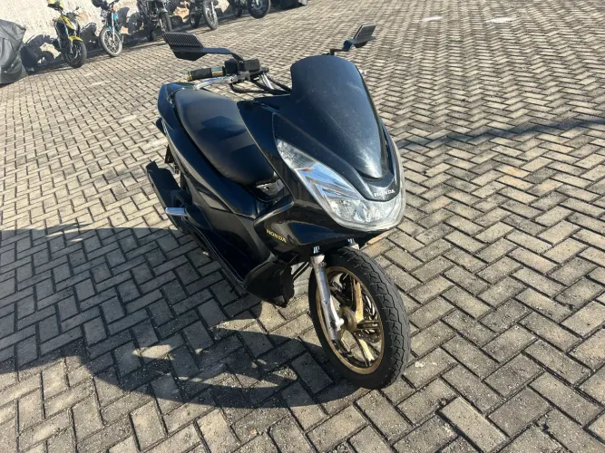 HONDA PCX DLX 2016