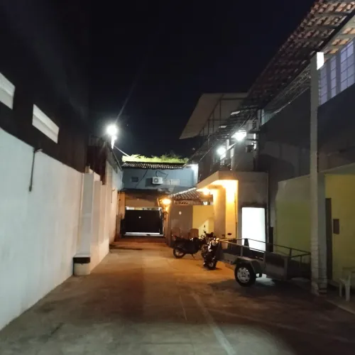 Procuro uma pessoa que seja desenrola pra trabalhar em uma pousada durante o dia 