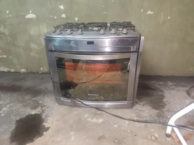 Fogão de inox de embutir Brastemp usado de 5 bocas