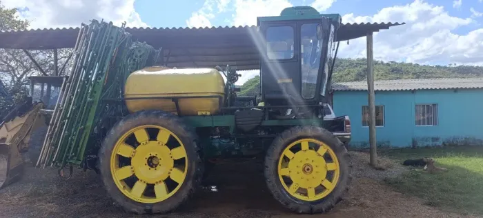 Pulverizador autopropelido