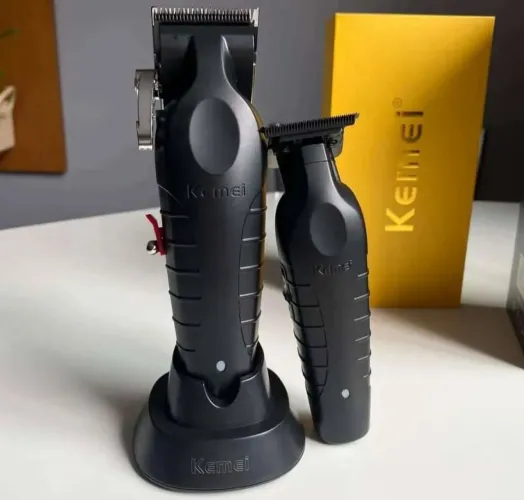 Vendo kit Máquina Kemei 2296e2299 Original nova na caixa!!
