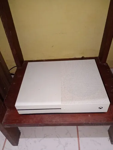 Vendo Xbox one s