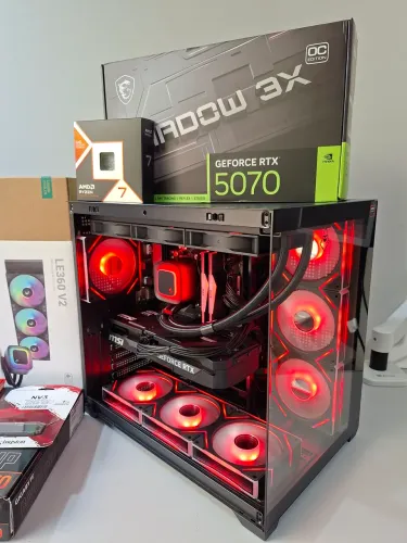 Pc Gamer HIGH-END Novo Ryzen 7 9800X3D 32gb DDR5 RTX 5070 12Gb Nvme 1 Tb 850w Gold