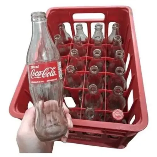 Vende se caixa e vasilhame da coca cola