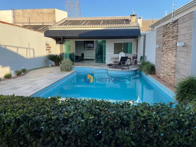 Chácara com 2 quartos à venda, 400 m² por R$ 640.000 - Jardim Oriental - Maringá/PR