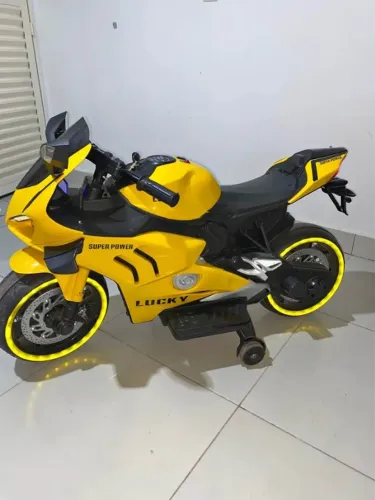 ? MOTO ELÉTRICA INFANTIL SUPER POWER LUCKY