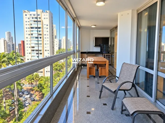 Apartamento à venda no Cambuí com 257 m², 4 dormitórios e 2 vagas | Localização que dispen