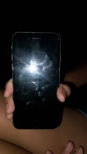 celular iPhone 8