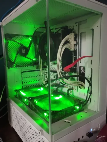 Pc completo Ryzen 5 2400g ótimo para estudos e trabalho