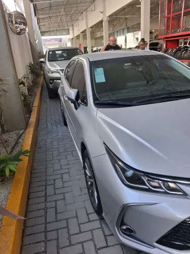 Corolla 24/24 4mil km extra 158,000 mil