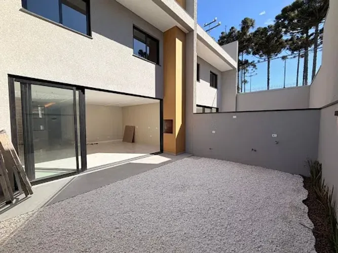 Sobrado com 3 dormitórios à venda, 162 m² por R$ 1.350.000,00 - Pineville - Pinhais/PR