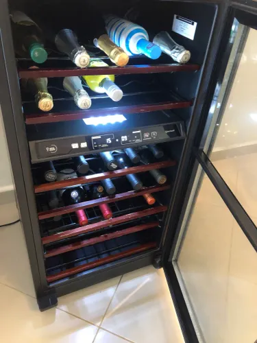 Adega Brastemp GOURMAND  Dual  Zone para 33 garrafas 