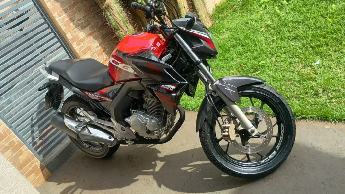 Twister cb 250