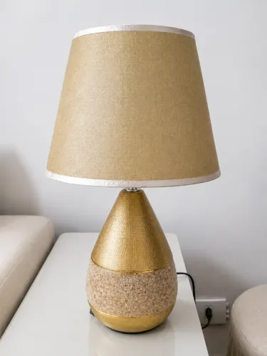 Abajur Novo Luminária Decorativa Luxo Base em Cerâmica e Pedraria