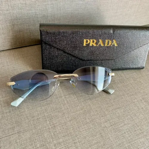 Óculos Prada 5699