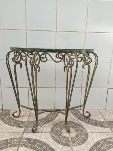 Mesa para decoração em sala ou qualquer ambiente 
