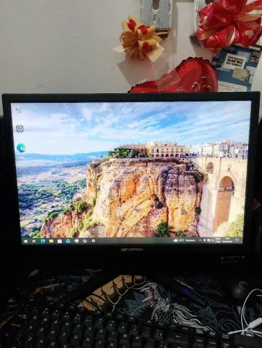 Monitor LED 1440x900 75Hz