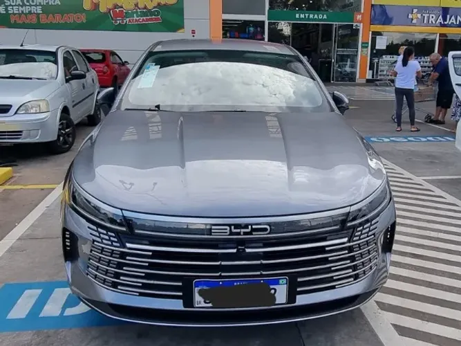 BYD King GS 1.5 16V Híbrido Aut. 2025
